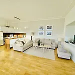 Berringer, Captainsroom, direkt an der Promenade