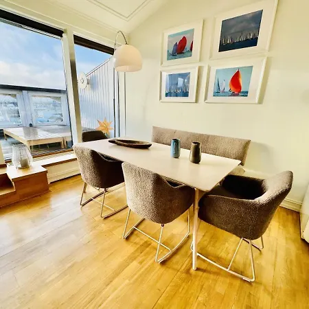 Berringer, Captainsroom, Direkt An Der Promenade Apartment Rostock