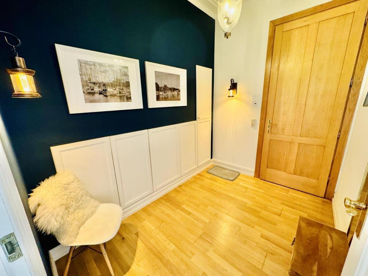 Berringer, Captainsroom, Direkt An Der Promenade