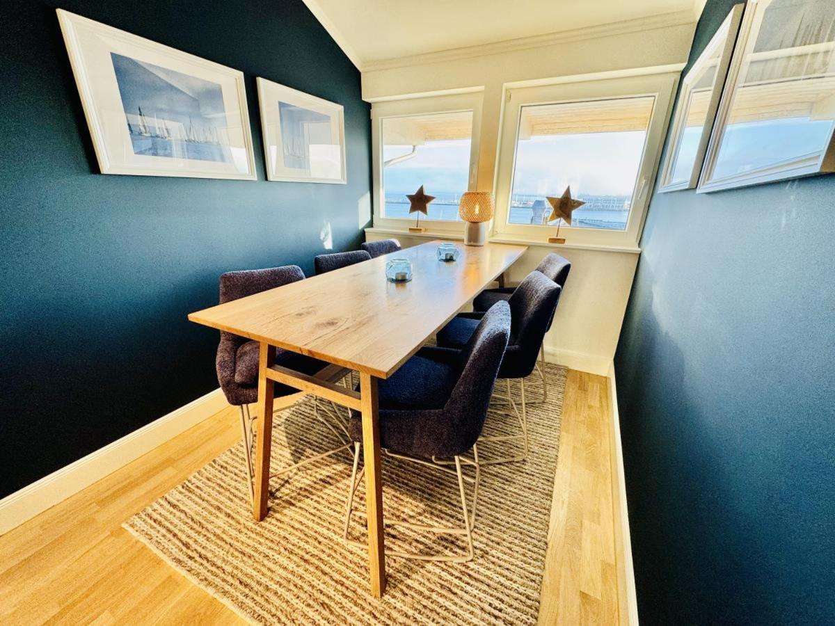 Berringer, Captainsroom, Direkt An Der Promenade